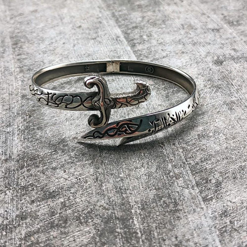Moula Ali (AS) adjustable Islamic cuff blends